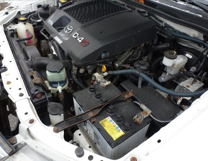 Toyota Hilux 26