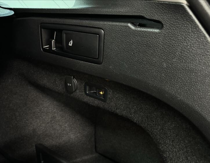 Volkswagen Passat 34