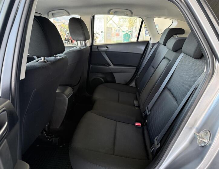 Mazda 3 19