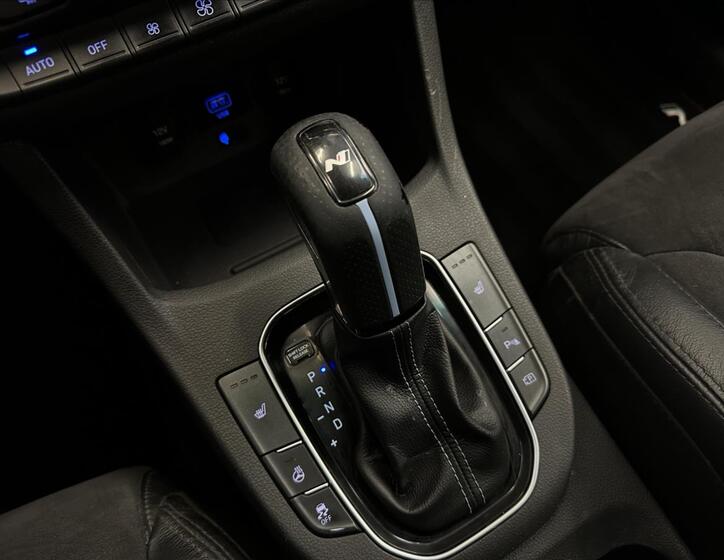 Hyundai i30 19