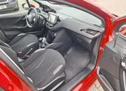 Peugeot 208 10