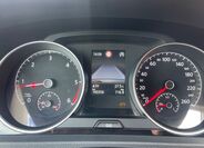 Volkswagen Golf 17