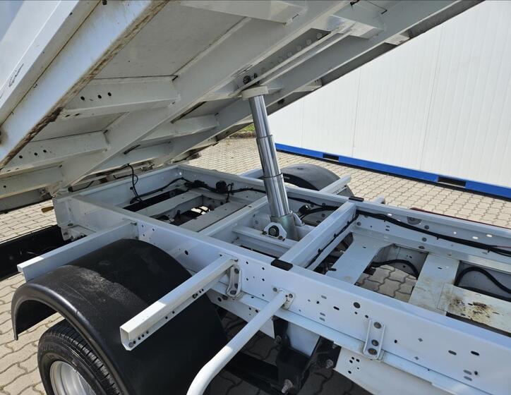 Ford Transit 4