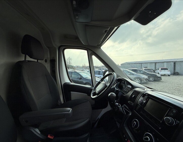 Peugeot Boxer 24