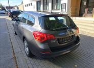 Opel Astra 10