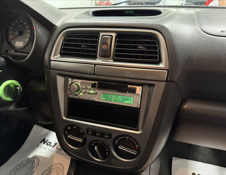 Subaru Impreza 16