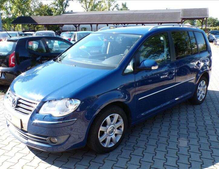 Volkswagen Touran 3