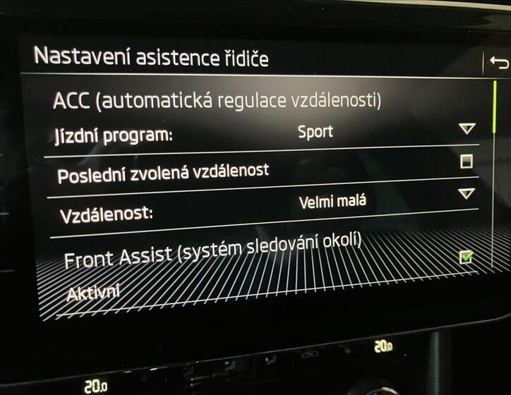 Škoda Superb 21