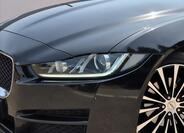 Jaguar XE 5