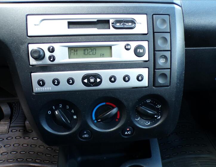 Ford Fiesta 9