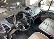 Ford Tourneo Custom 9