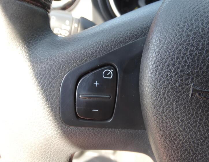 Opel Vivaro 14