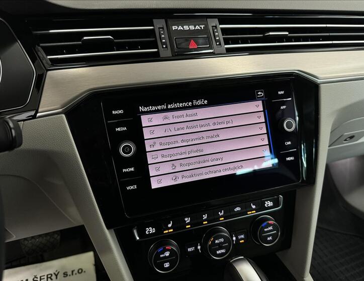 Volkswagen Passat 23