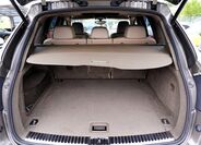 Porsche Cayenne 11