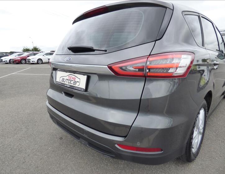 Ford S-MAX 57
