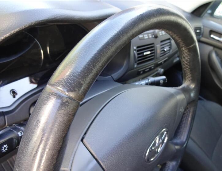 Toyota Avensis 35
