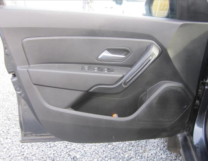Dacia Duster 14