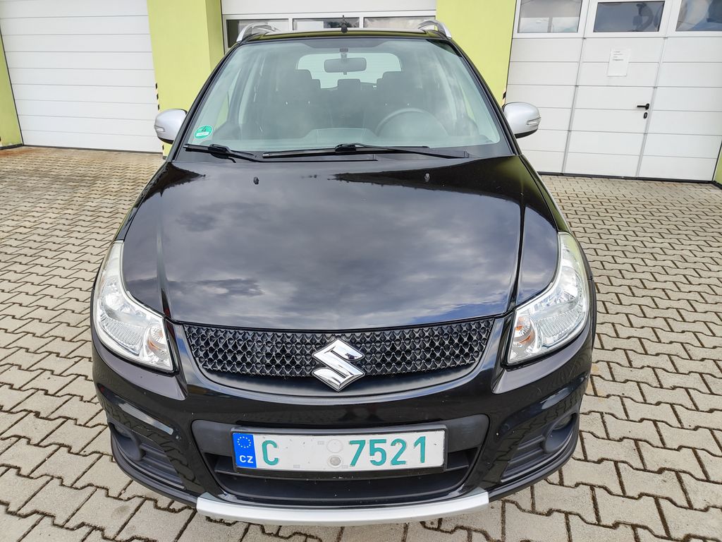 Suzuki SX4