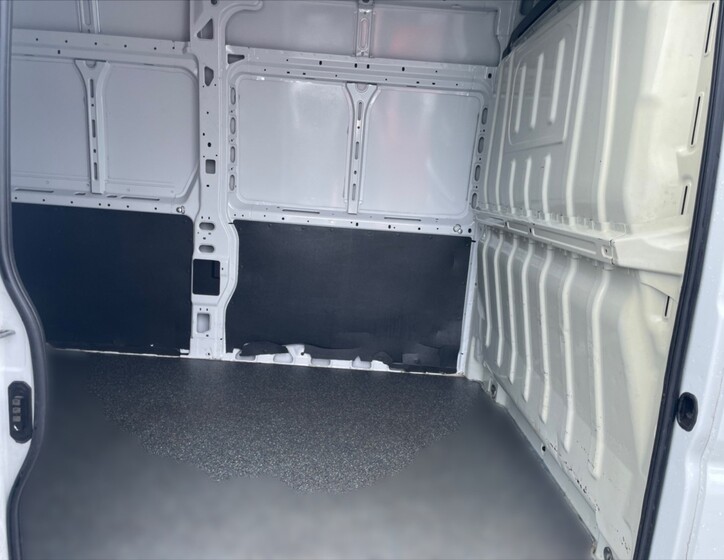 Opel Movano 8