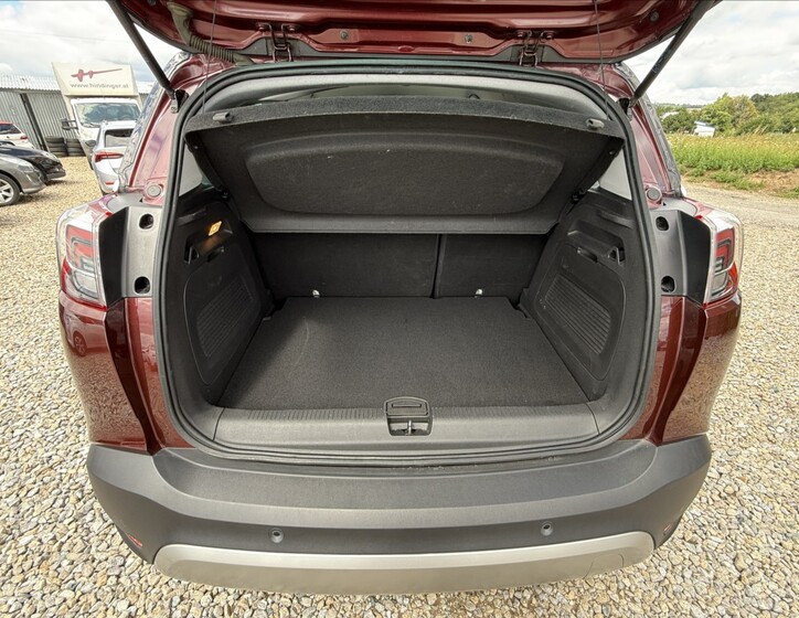 Opel Crossland X 27