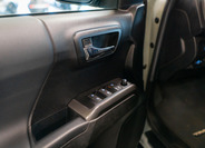 Toyota Tacoma 18
