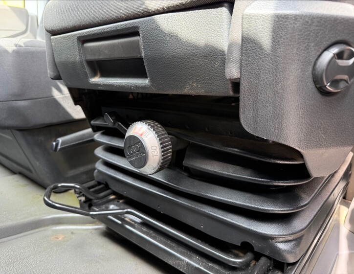 Volkswagen Crafter 21