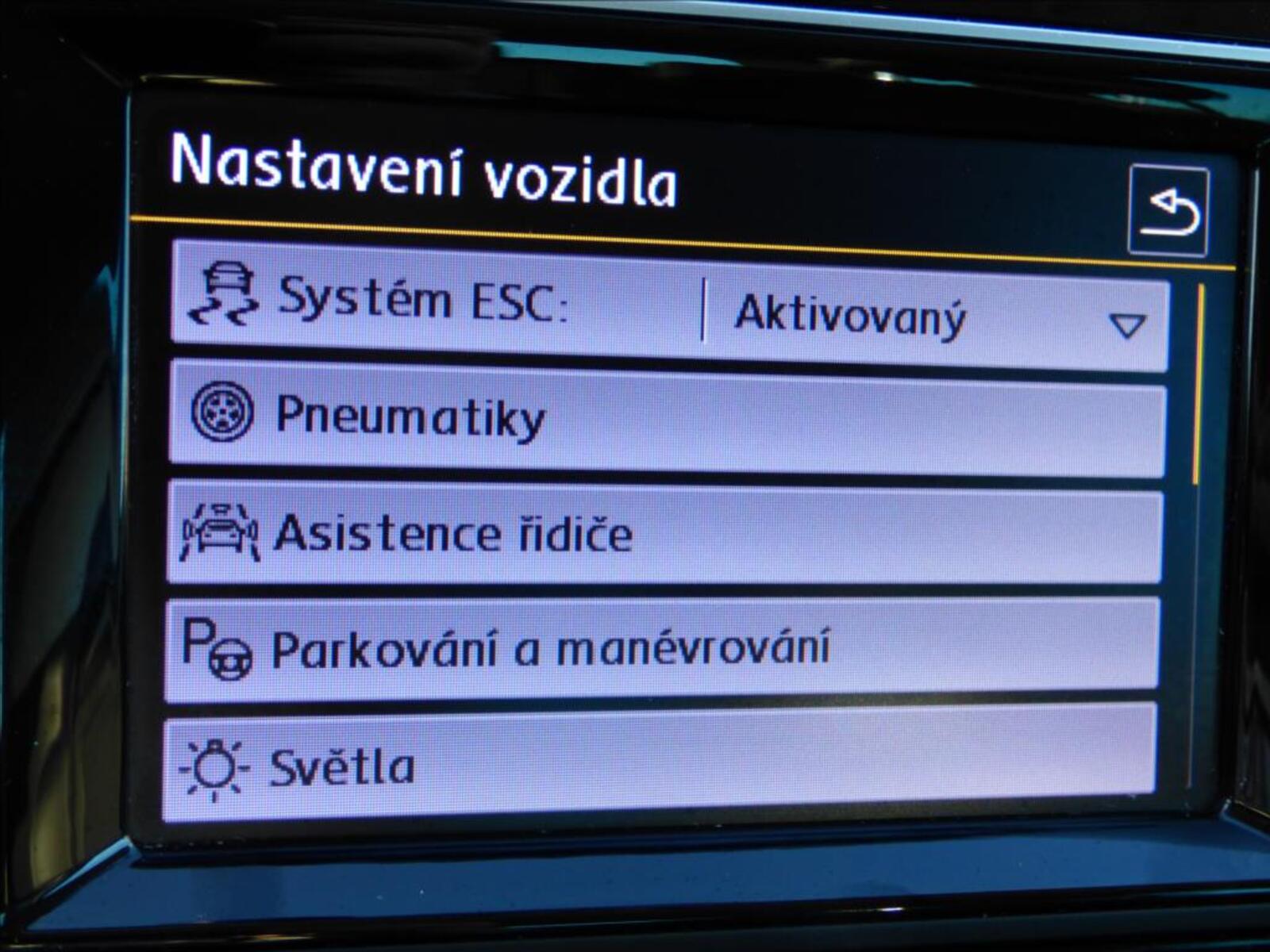 Volkswagen Golf 43