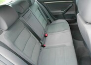 Volkswagen Golf 15