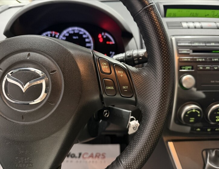 Mazda 5 9