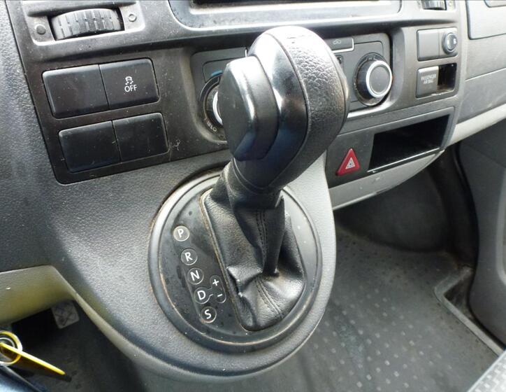 Volkswagen Transporter 25