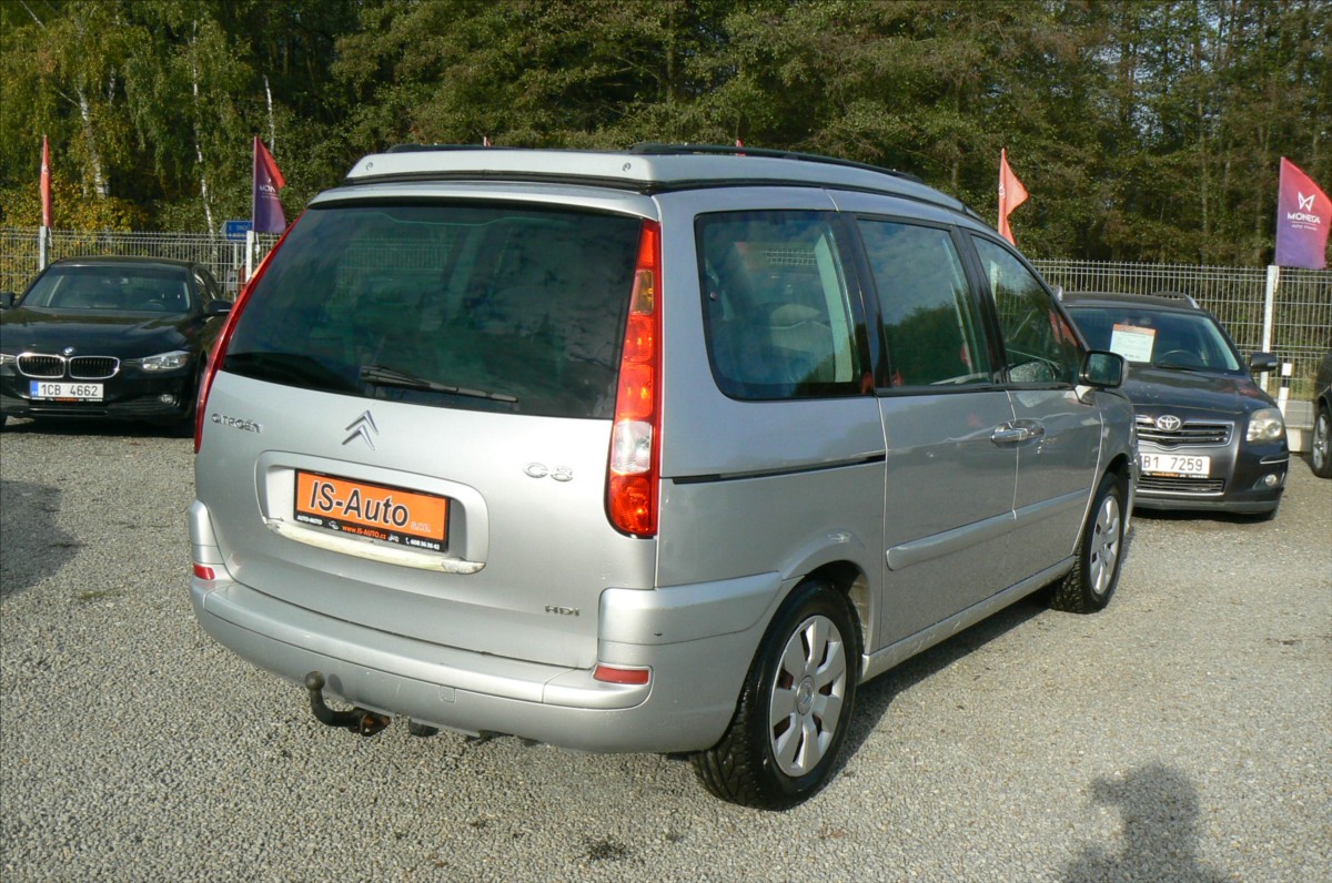 Citroën C8