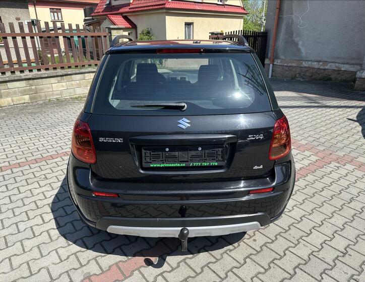 Suzuki SX4 4