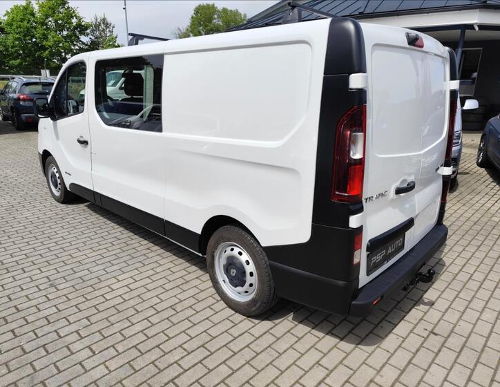 Renault Trafic 9