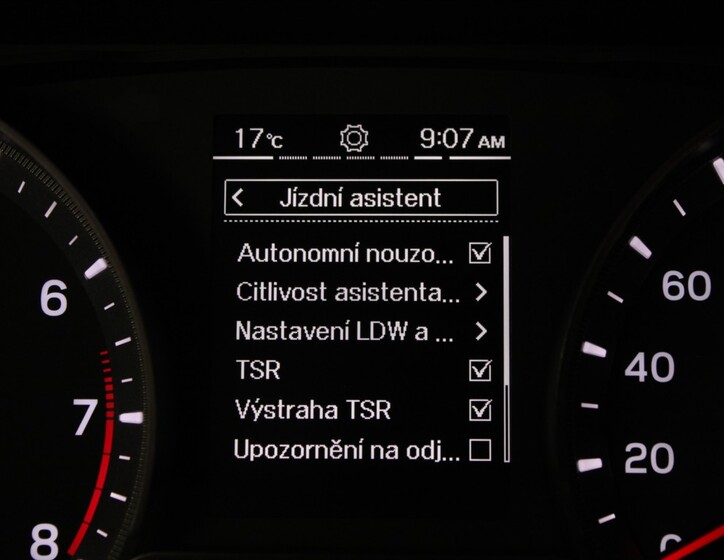 SsangYong Tivoli 10