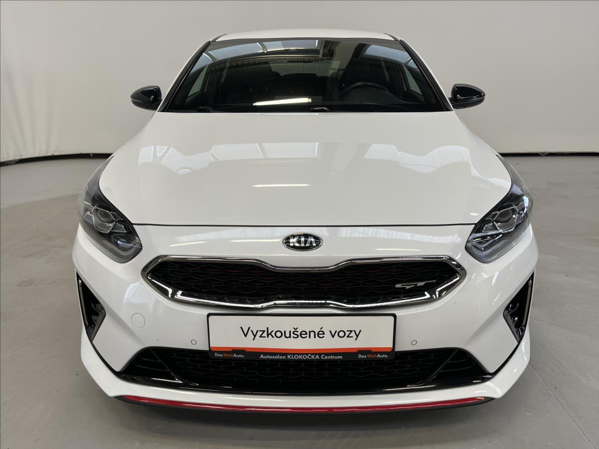 KIA ProCeed
