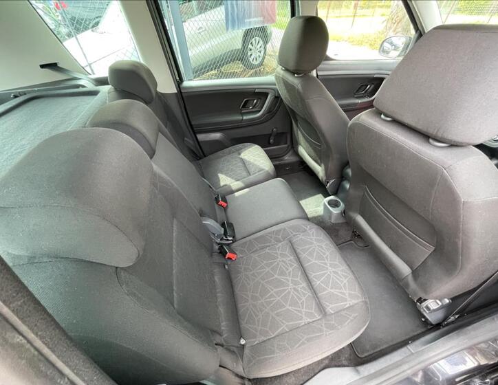 Škoda Roomster 27