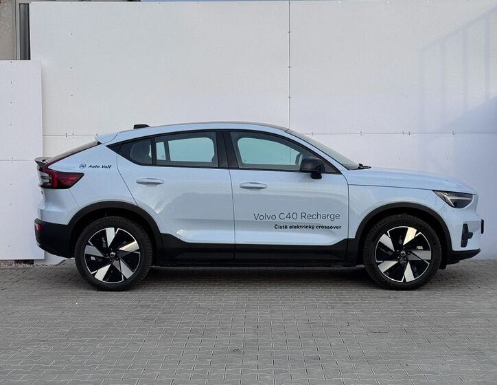 Volvo C40 11
