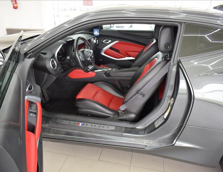 Chevrolet Camaro 10