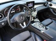 Mercedes-Benz 220 4