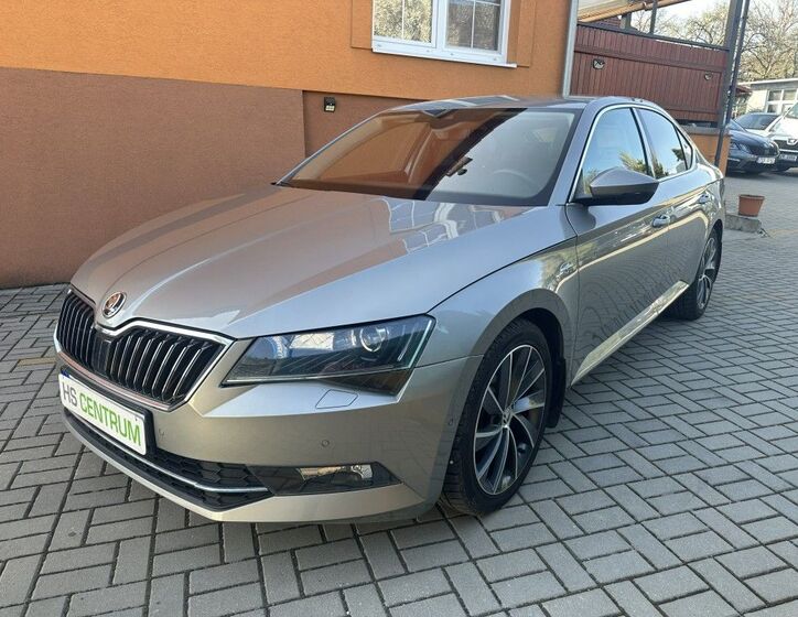 Škoda Superb 10