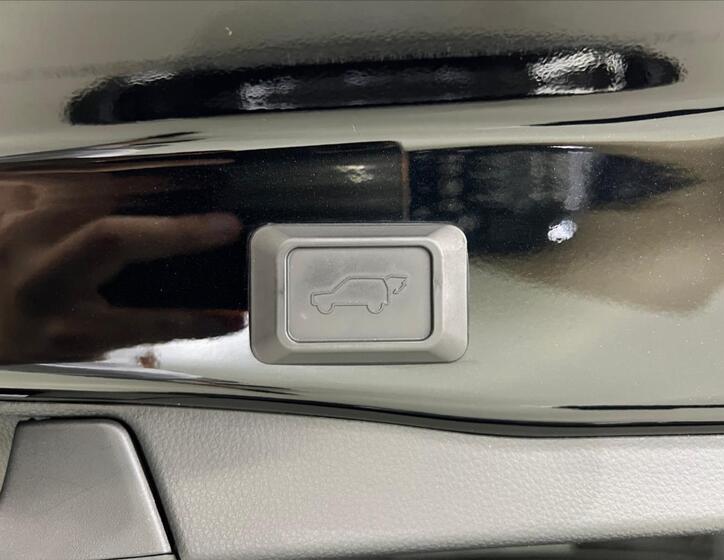 Toyota RAV4 25