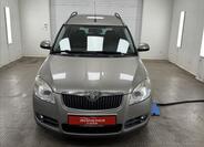 Škoda Roomster 2