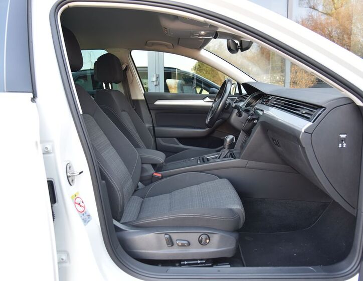 Volkswagen Passat 19