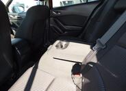 Mazda 3 40