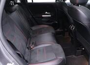 Mercedes-Benz GLA 19