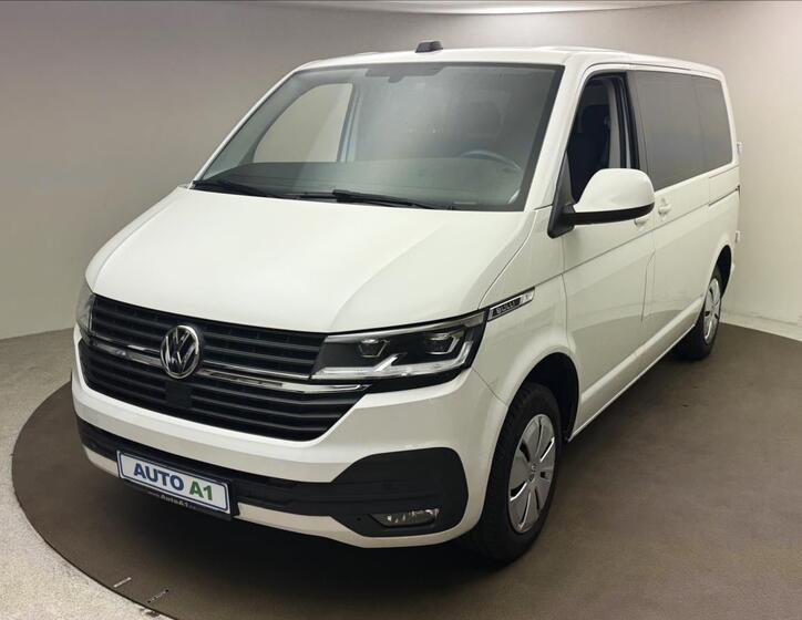 Volkswagen Transporter 1