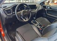 KIA XCeed 10