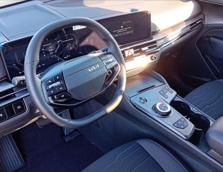 KIA Sportage 8