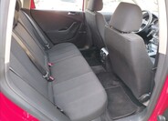 Volkswagen Passat 25