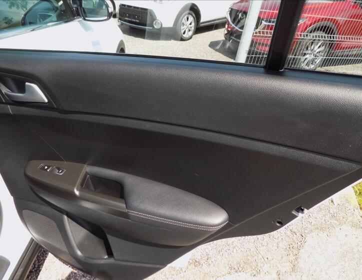 KIA Sportage 26